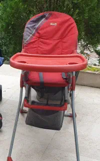 صندلی غذای کودک