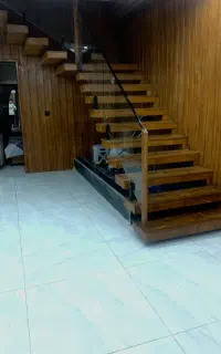 خدمات نظافت حرفه ای با ابزار