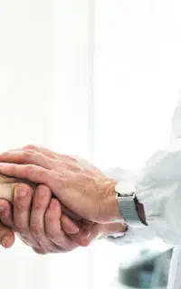 پرستار درمانگر هستم