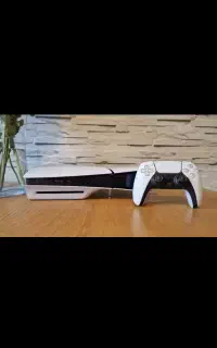 ps5 slim (لازرورقی)