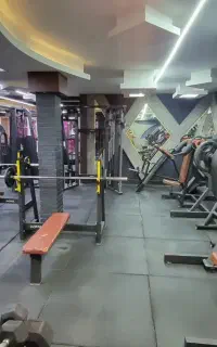 باشگاه بدنسازی اکادمی بدنسازی افشین