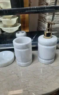 لوازم سرویس بهداشتی سنگی