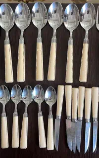 سرویس قاشق و چنگال