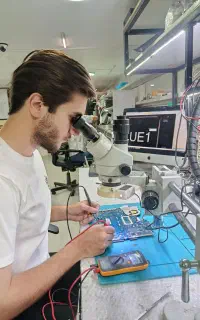 تعمیرات لپتاپ عمویی حضوری و سیار