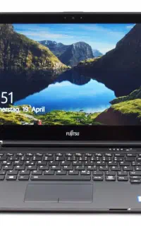 Fujitsu U748 تمیز با اقساط چک