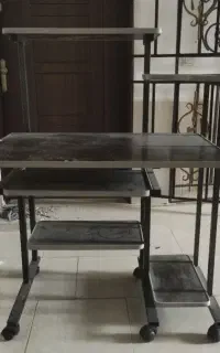 میز کامپیوتر و تحریر