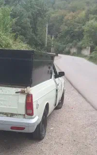 پیکان وانت بار