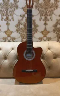 گیتار c40 یاماها