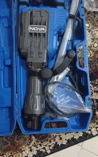 پیکور اکبند
