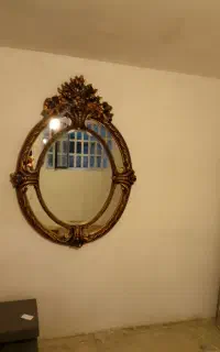 آینه کم کار وتمیز