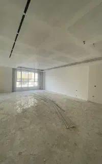 ۵۲ متر تجاری دائم تقاطع چهار راه امیرکبیر (فوری)