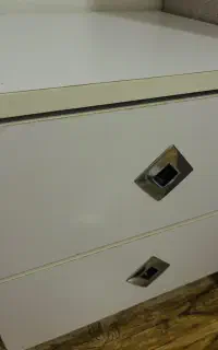 پاتختی کمد