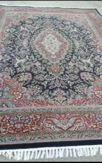 عکس اول دو تخته فرش12متری و عکس دوم یک تخته 12متری
