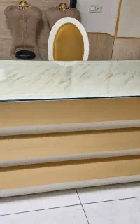میز مدیریت، مغازه، کامپیوتر، پیشخوان، لابی