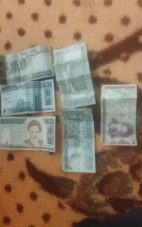 با سلام مقداری اسکناس قدیمی