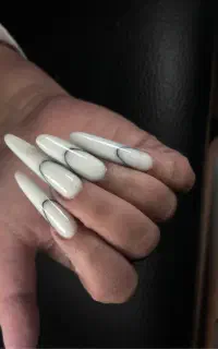 آموزش خصوصی و گروهی کاشت ناخن