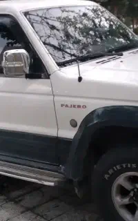 پاجرو 3000  v6 اتومات وارداتی ۱۹۹۶
