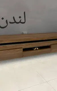 میز تی لندن