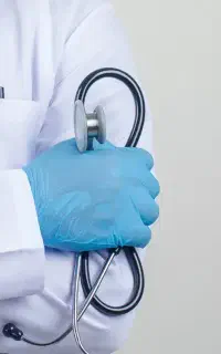 انجام کلیه خدمات پرستاری در منزل