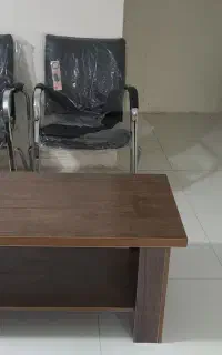 صندلی اداری و جلومبلی