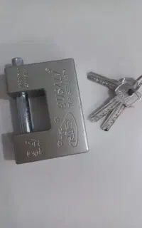 قفل کتابی