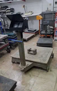 باسکول یاترازو بینظیر ۲تنی چرخدار