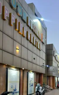 فروش یکباب مغاره تجاری مجتمع زیتون