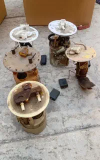 پمپ بنزین ۶۶ عدد یکجا