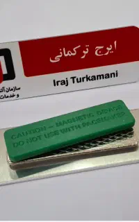 اتیکت سینه یا پلاک سینه پشت مگنت وارداتی