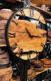 ساعت دیواری چوبی بهترین کیفیتو قیمت