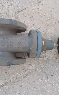 شیرفلکه ۲اینچ چدن