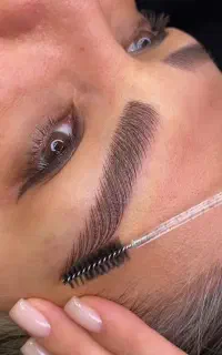 مرکز تخصصی ریمو تتو ومیکروبلدینگ ابرو