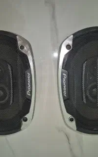 باند ۶۹۷۵