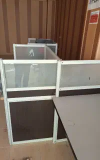 میز آلمینیوم