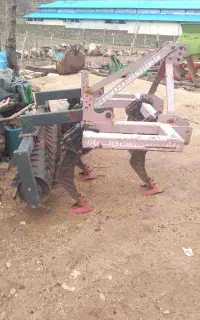 فروش یک دستگاه چیزل (خاک ورز)