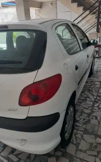 پژو ۲۰۶ تیپ ۵ بیرنگ مدل ۹۰