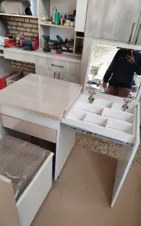 میز جادویی میز تحریر