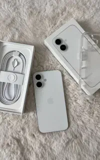 ایفون 16 نرمال در حد آک