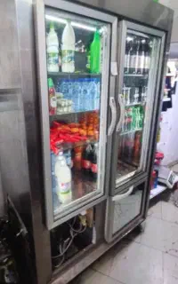 یخچال ویترینی