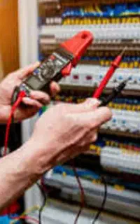 برق کار با تجربه(ساختمانی وصنعتی)