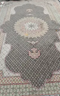 دو عدد فرش 6منری
