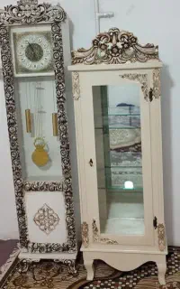 ساعت و بوفه