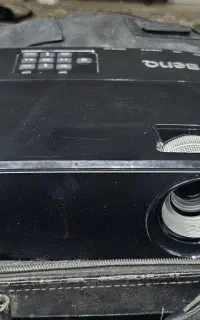 ویدیو پرژکتور وای فای دار به گوشی هم وصل میشه