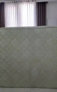 تشک دونفره تمیز به علت نداشتن جا بفروش میرسد