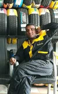 سلام علیکم  کارگرساده  هستم ونیازبکاردارم