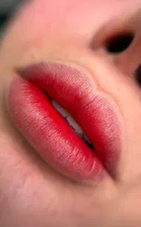 شیدینگ لب فقط ۲۱۰۰