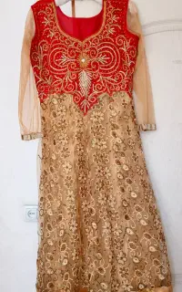 لباس هندی از سایز ۳۸ تا ۴۴ نو