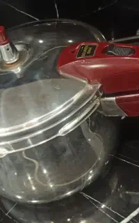 زودپز سالم و استفاده نشده