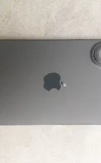 آیفون ۱۶ نرمال