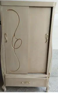 کمدلباسی